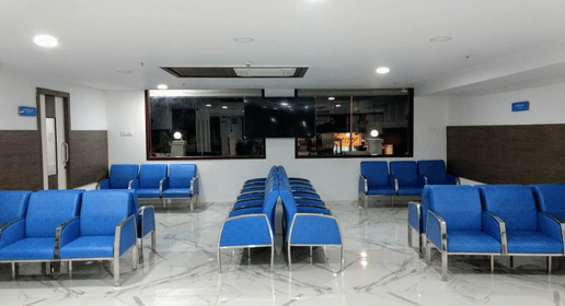 HCG Cancer Centre Mumbai_waiting lounge